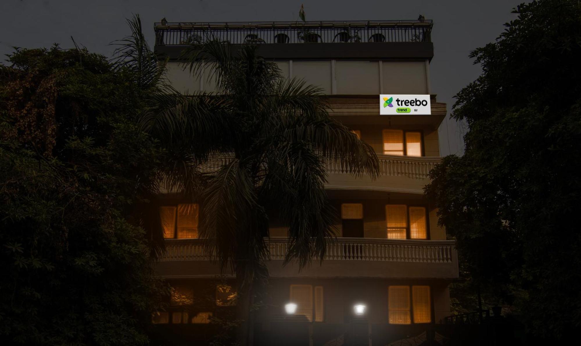 Super Townhouse Sushant Lok Phase 1 Formerly Hotel Neven Gurgaon Zewnętrze zdjęcie