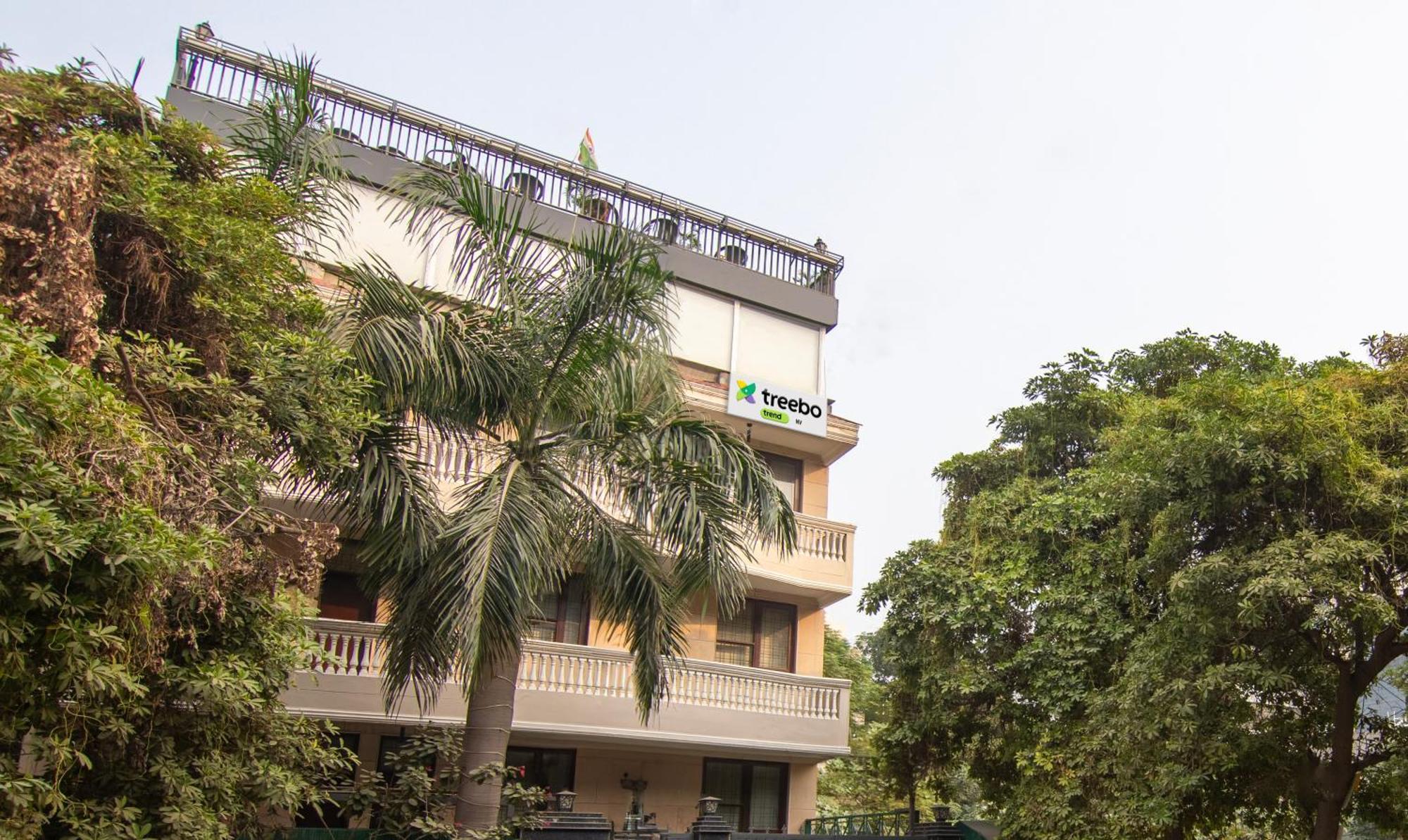 Super Townhouse Sushant Lok Phase 1 Formerly Hotel Neven Gurgaon Zewnętrze zdjęcie